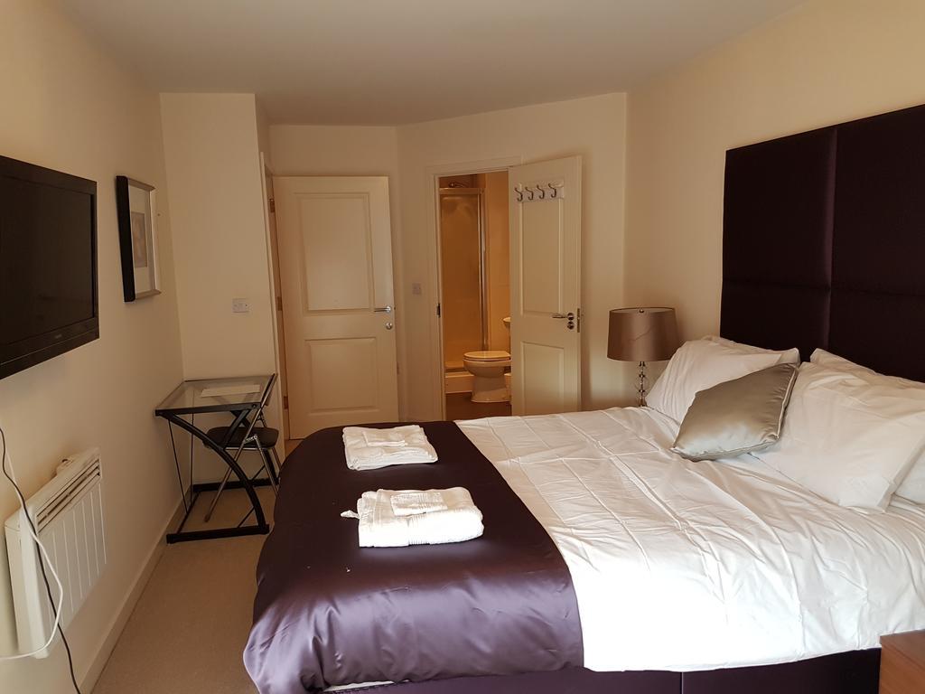 Two Bedrooms, Two Bath, Up To 3 Beds 1 Sofa - Slough Windsor Legoland Extérieur photo