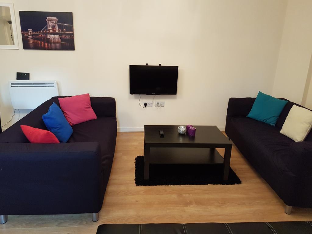 Two Bedrooms, Two Bath, Up To 3 Beds 1 Sofa - Slough Windsor Legoland Extérieur photo